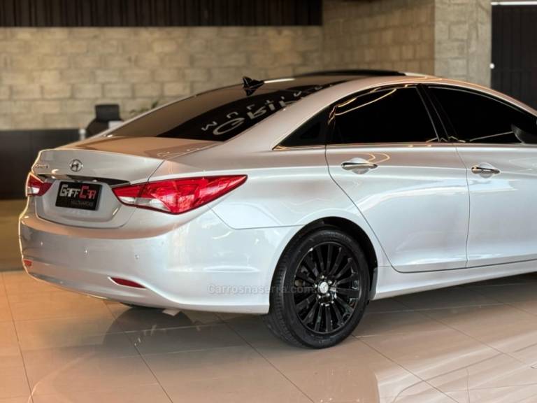 HYUNDAI - SONATA - 2013/2013 - Prata - R$ 79.900,00