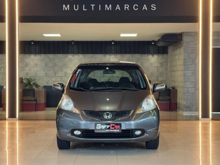 HONDA - FIT - 2011/2012 - Cinza - R$ 49.900,00