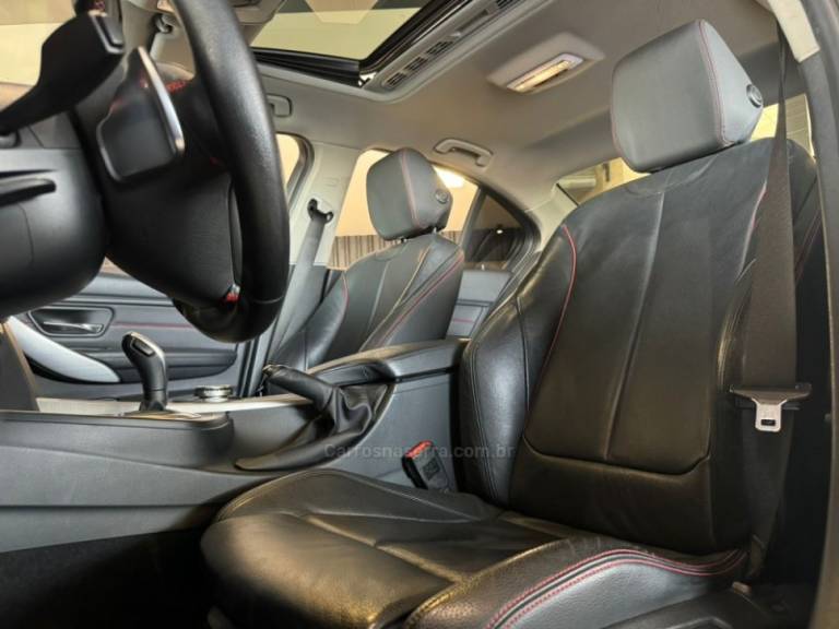 BMW - 328I - 2014/2015 - Preta - R$ 124.900,00