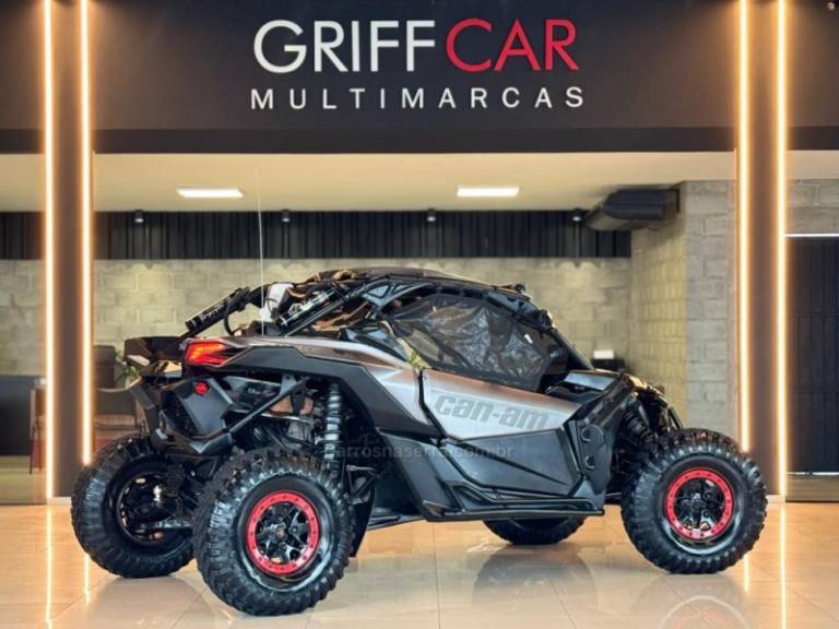 CAN-AM - MAVERICK XRS - 2018/2018 - Cinza - R$ 149.900,00