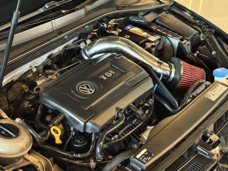 VOLKSWAGEN - GOLF - 2019/2019 - Preta - R$ 211.900,00