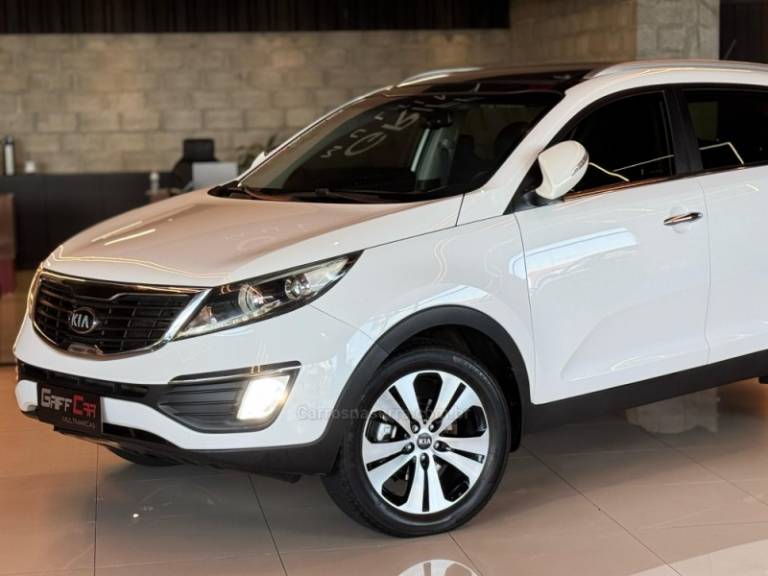 KIA MOTORS - SPORTAGE - 2013/2014 - Branca - R$ 84.900,00