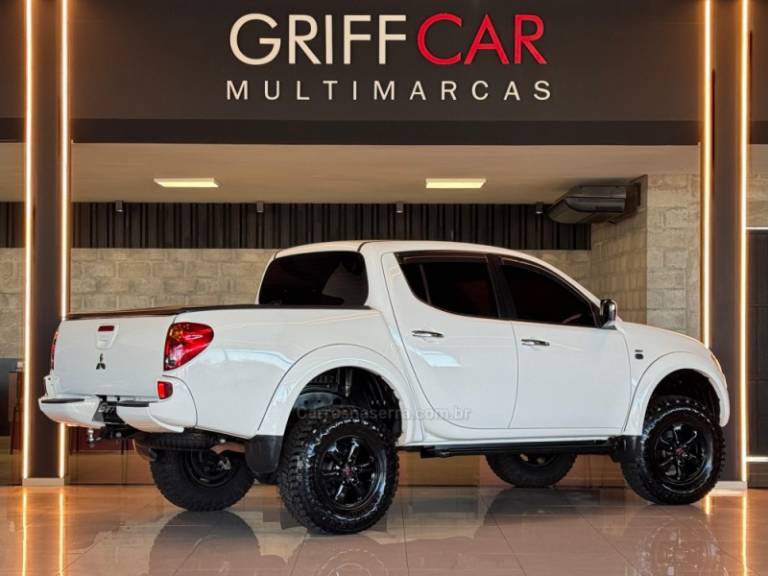 MITSUBISHI - L200 TRITON - 2012/2012 - Branca - R$ 114.900,00