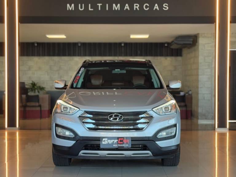 HYUNDAI - SANTA FÉ - 2013/2014 - Prata - R$ 97.900,00