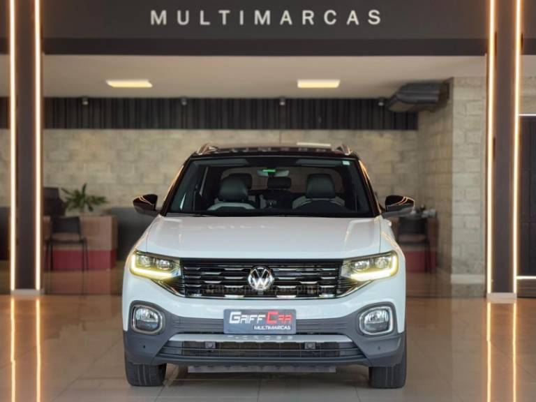 VOLKSWAGEN - T-CROSS - 2019/2020 - Branca - R$ 117.900,00