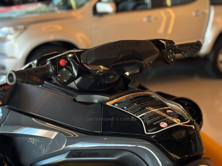 SEADOO - JET SKI - 2021/2022 - Amarela - R$ 139.900,00