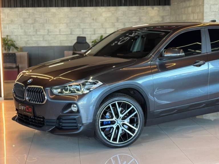 BMW - X2 - 2018/2019 - Cinza - R$ 169.900,00