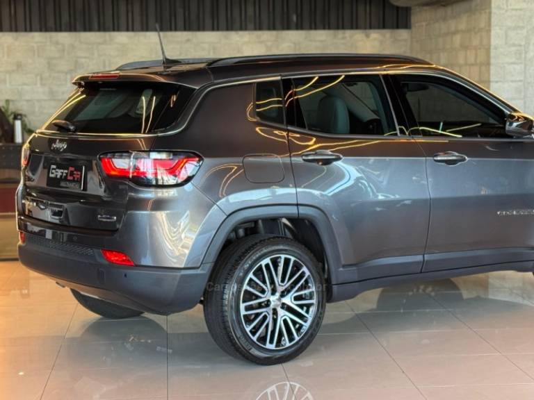 JEEP - COMPASS - 2021/2022 - Cinza - R$ 149.900,00