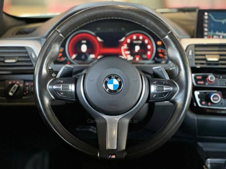 BMW - 320I - 2018/2018 - Branca - R$ 159.900,00