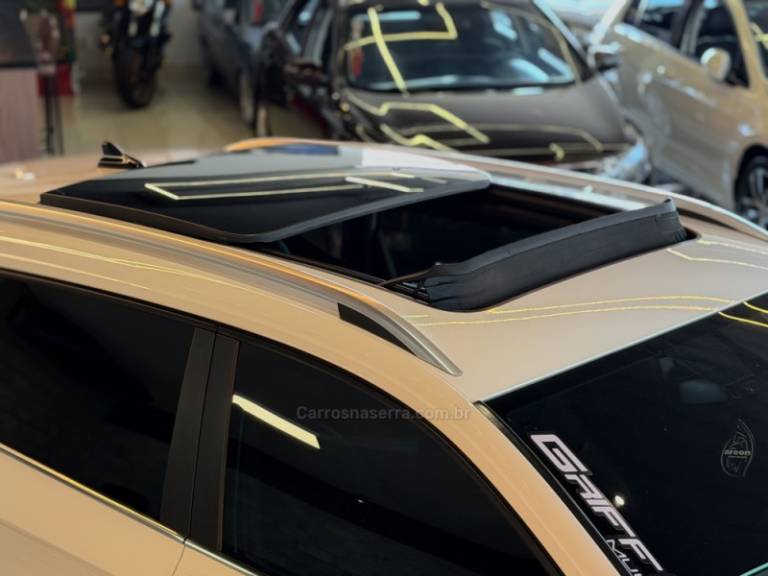 VOLKSWAGEN - TAOS - 2022/2022 - Branca - R$ 149.900,00