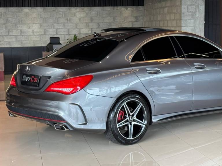 MERCEDES-BENZ - CLA 250 - 2015/2015 - Cinza - R$ 149.900,00