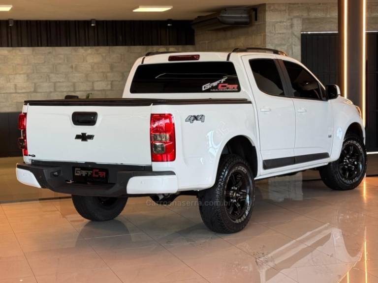 CHEVROLET - S10 - 2017/2018 - Branca - R$ 124.900,00