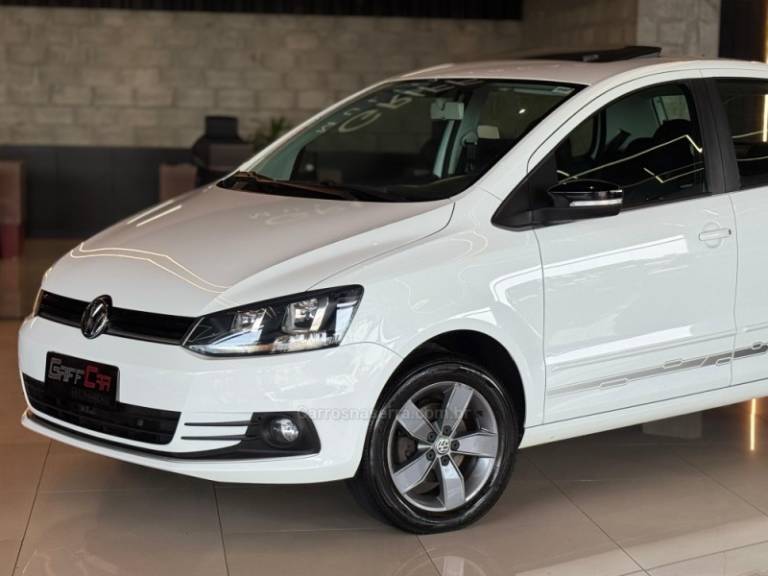 VOLKSWAGEN - FOX - 2018/2019 - Branca - R$ 67.900,00