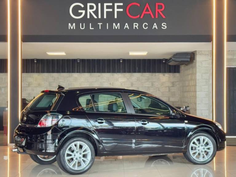 CHEVROLET - VECTRA - 2008/2008 - Preta - R$ 38.900,00