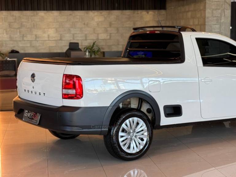 VOLKSWAGEN - SAVEIRO - 2023/2023 - Branca - R$ 74.900,00