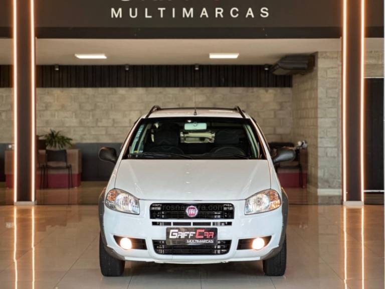 FIAT - STRADA - 2012/2013 - Branca - R$ 54.900,00