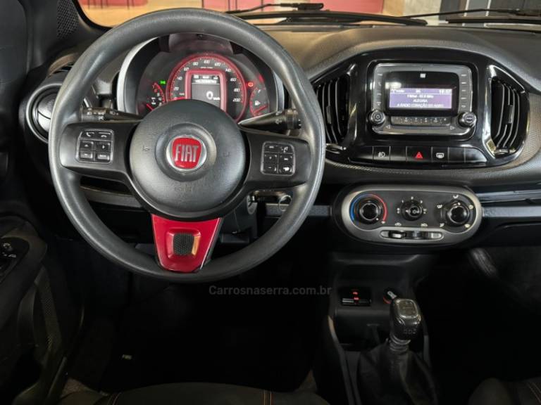 FIAT - UNO - 2014/2015 - Prata - R$ 44.900,00