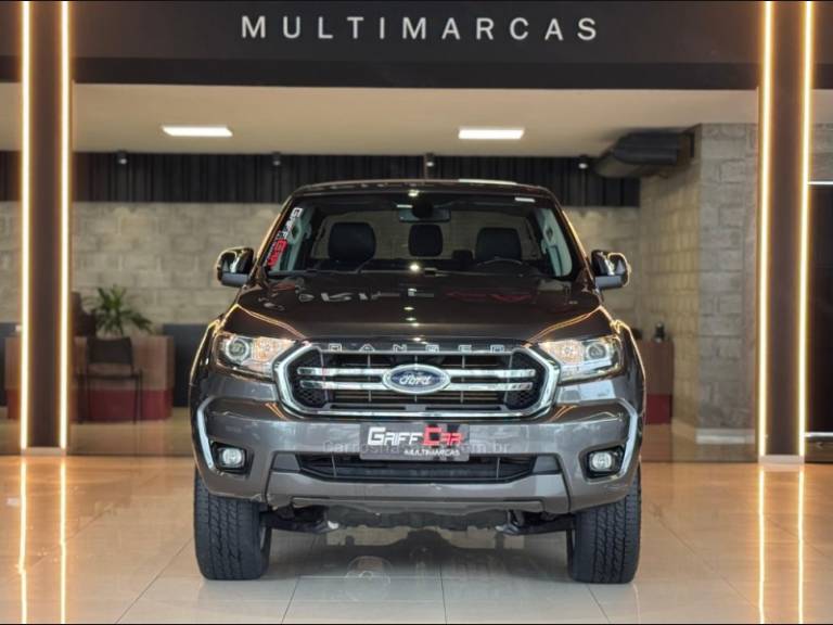 FORD - RANGER - 2020/2020 - Cinza - R$ 164.900,00