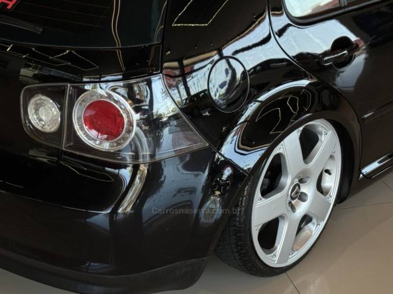 VOLKSWAGEN - GOLF - 2013/2013 - Preta - R$ 64.900,00