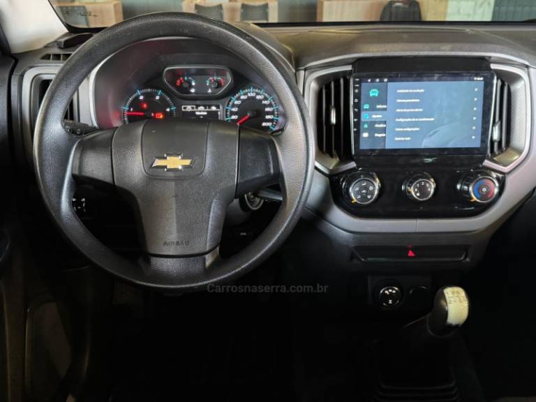 CHEVROLET - S10 - 2017/2018 - Branca - R$ 124.900,00