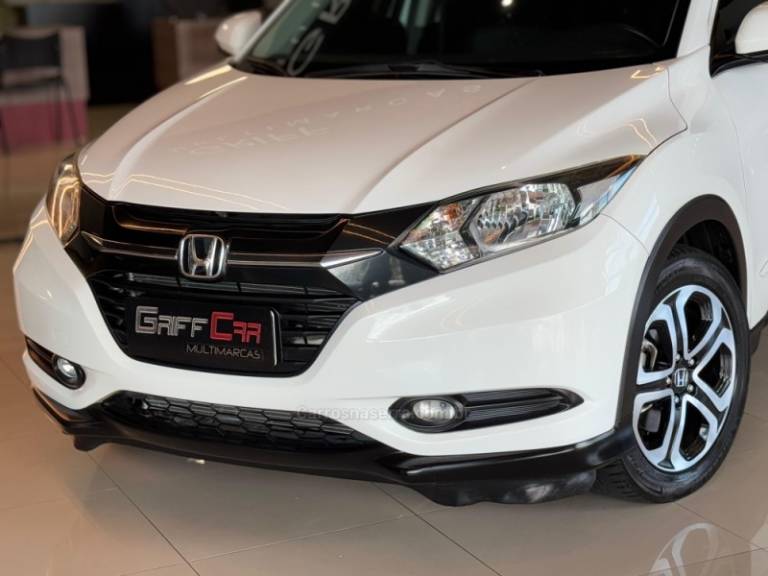 HONDA - HR-V - 2015/2016 - Branca - R$ 84.900,00