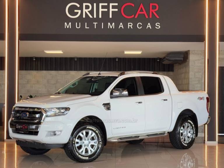 FORD - RANGER - 2017/2018 - Branca - R$ 156.900,00