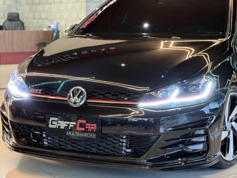 VOLKSWAGEN - GOLF - 2019/2019 - Preta - R$ 211.900,00