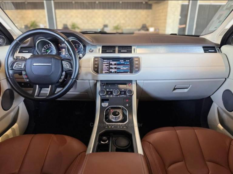 LAND ROVER - RANGE ROVER EVOQUE - 2013/2013 - Preta - R$ 103.900,00