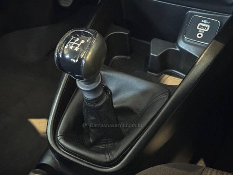 FIAT - ARGO - 2023/2024 - Branca - R$ 73.900,00