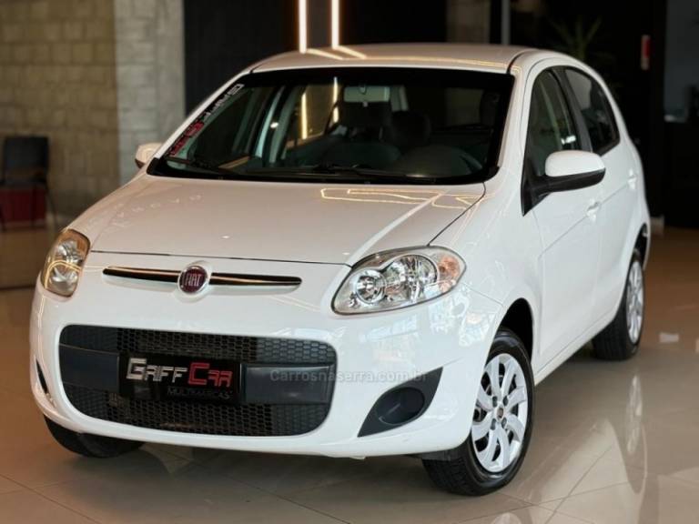 FIAT - PALIO - 2014/2015 - Branca - R$ 39.900,00