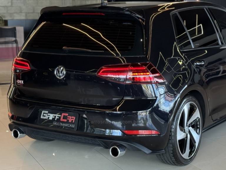 VOLKSWAGEN - GOLF - 2019/2019 - Preta - R$ 211.900,00