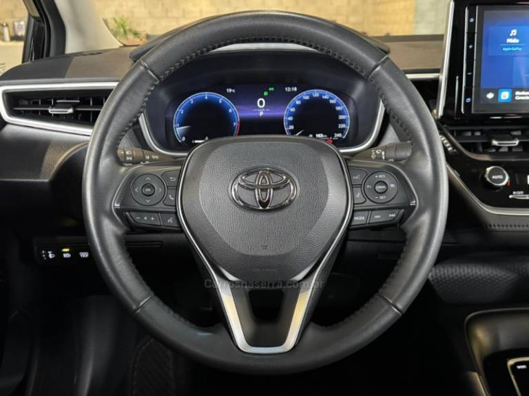TOYOTA - COROLLA - 2024/2024 - Preta - R$ 152.900,00