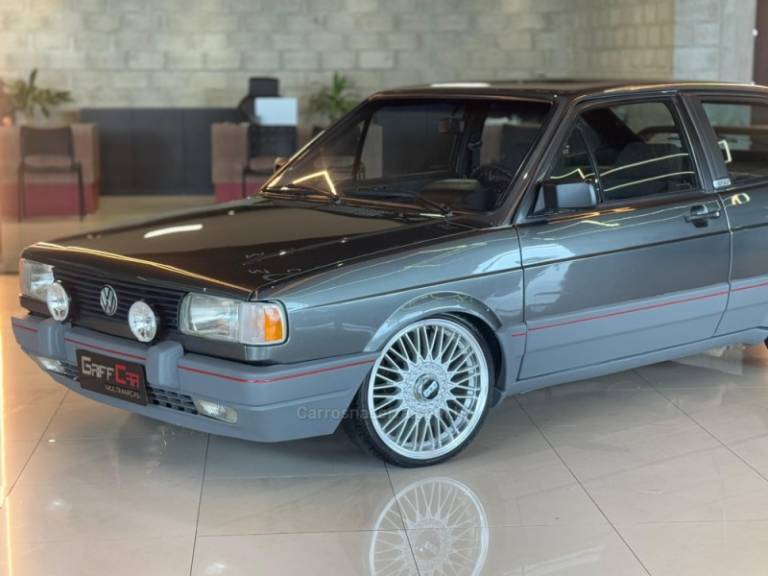 VOLKSWAGEN - GOL - 1993/1993 - Cinza - R$ 79.900,00