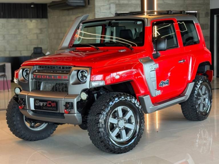 TROLLER - T4 - 2017/2018 - Vermelha - R$ 183.900,00