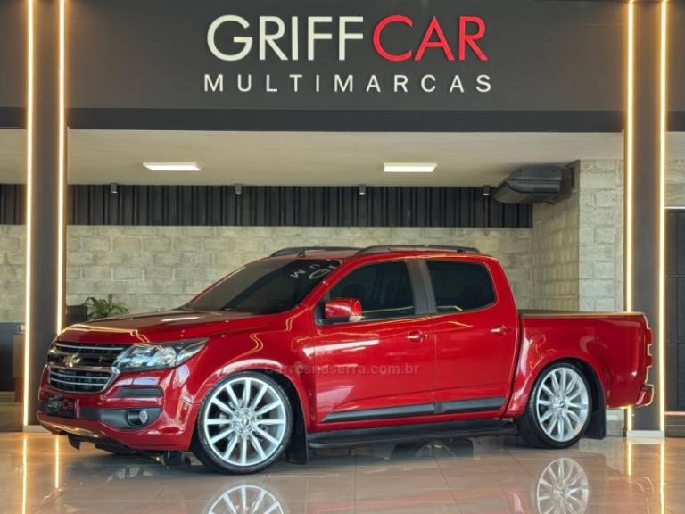 CHEVROLET - S10 - 2016/2017 - Vermelha - R$ 129.900,00