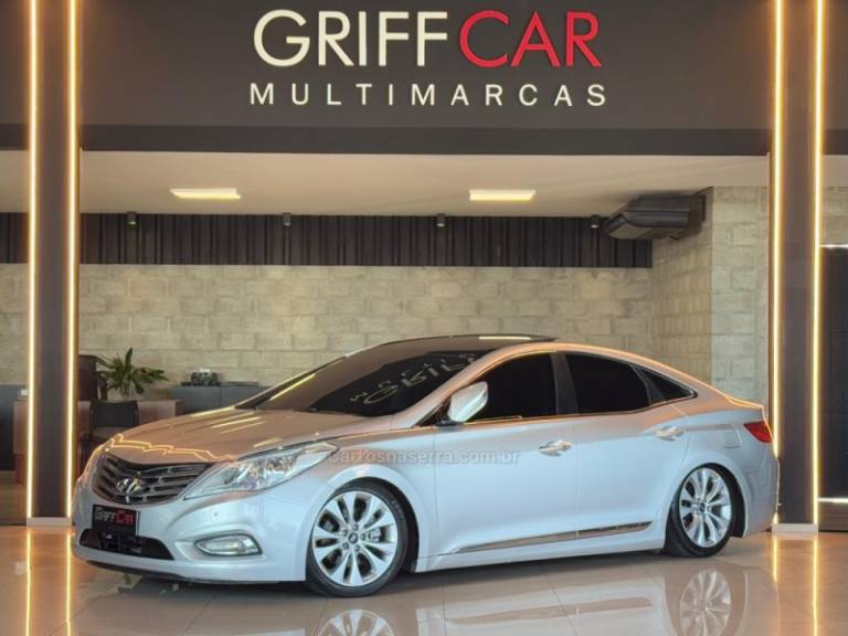 HYUNDAI - AZERA - 2012/2013 - Prata - R$ 81.900,00