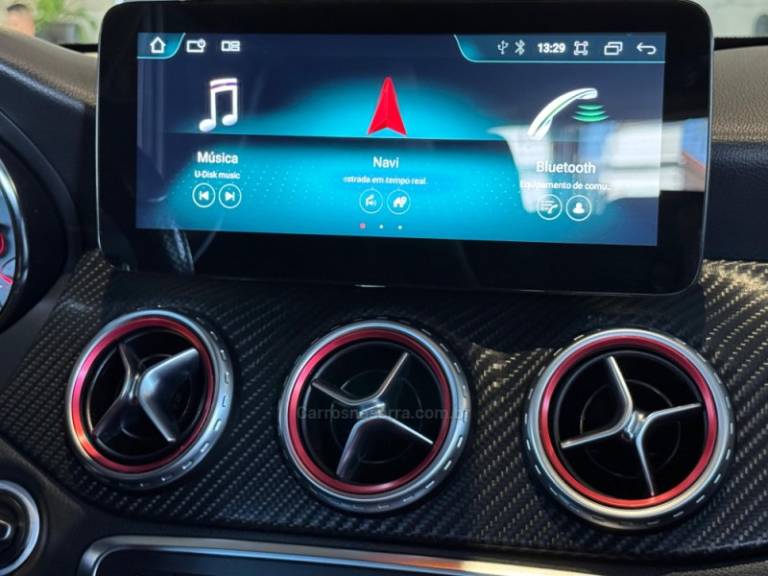 MERCEDES-BENZ - GLA 200 - 2014/2015 - Prata - R$ 89.900,00