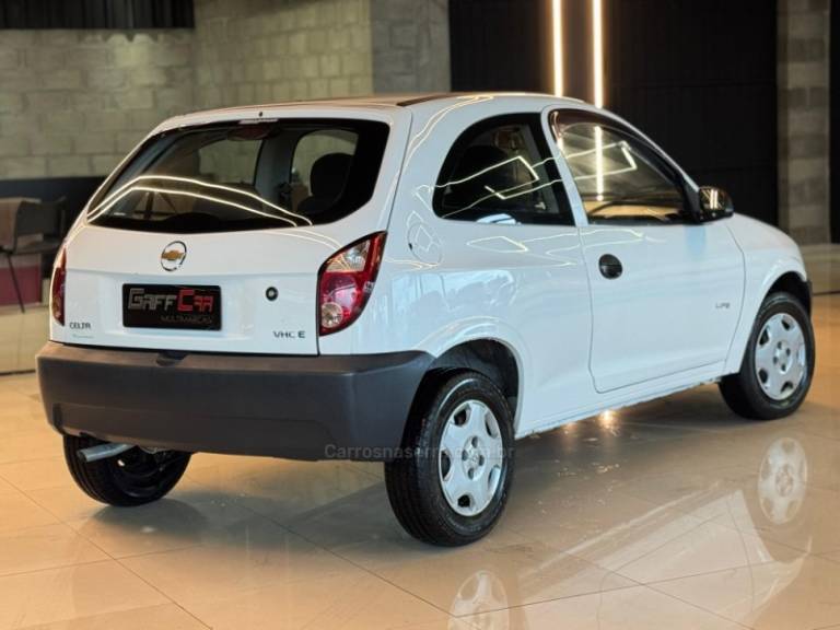 CHEVROLET - CELTA - 2011/2011 - Branca - R$ 19.900,00