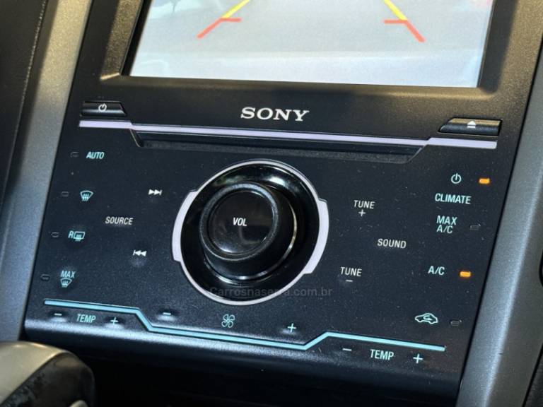 FORD - FUSION - 2013/2014 - Prata - R$ 78.900,00