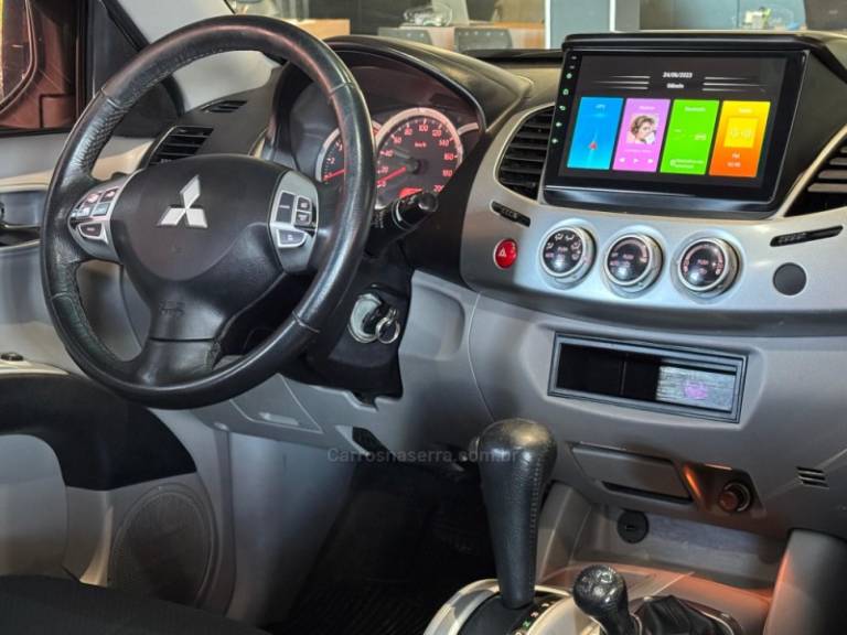 MITSUBISHI - L200 TRITON - 2012/2012 - Branca - R$ 114.900,00