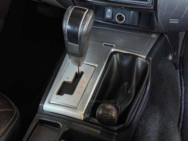 MITSUBISHI - PAJERO DAKAR - 2011/2012 - Preta - R$ 109.900,00