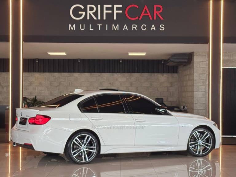 BMW - 328I - 2017/2018 - Branca - R$ 184.900,00