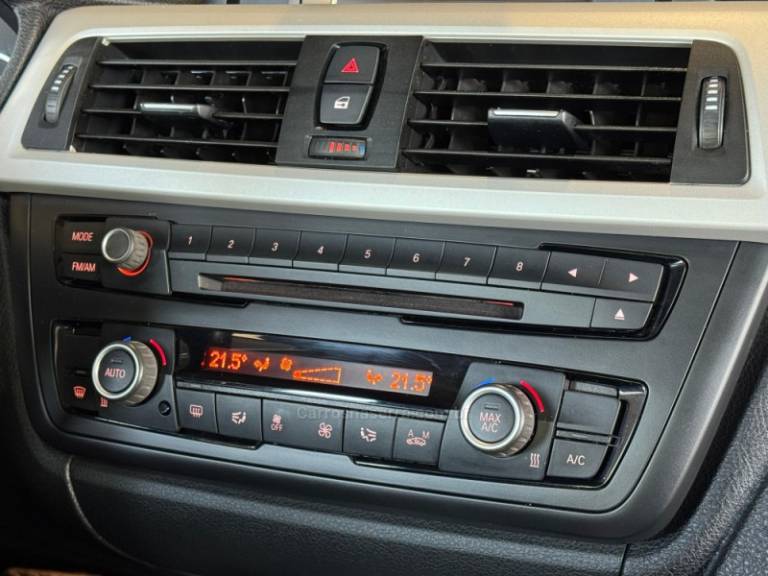 BMW - 316I - 2013/2014 - Preta - R$ 83.900,00