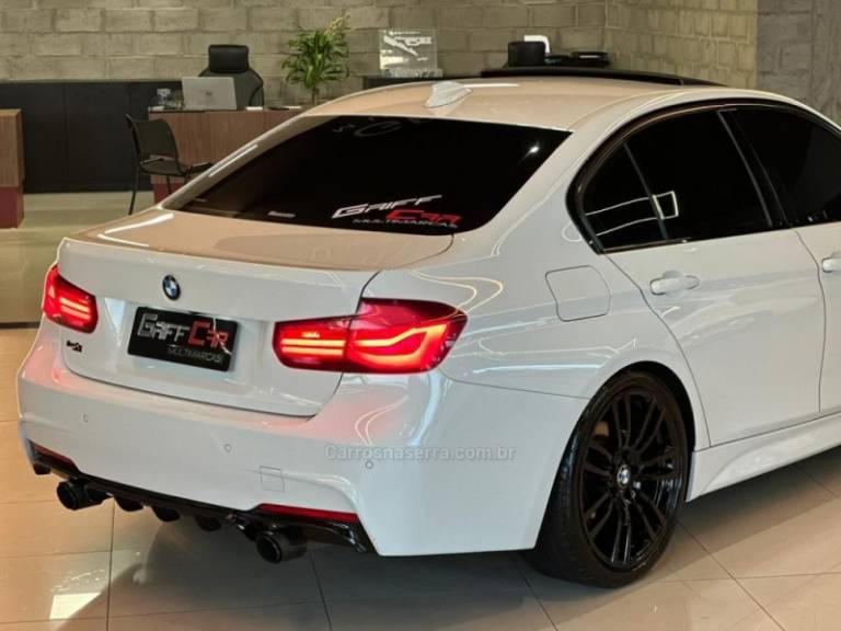 BMW - 320I - 2018/2018 - Branca - R$ 159.900,00