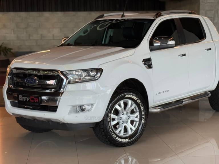 FORD - RANGER - 2017/2018 - Branca - R$ 156.900,00