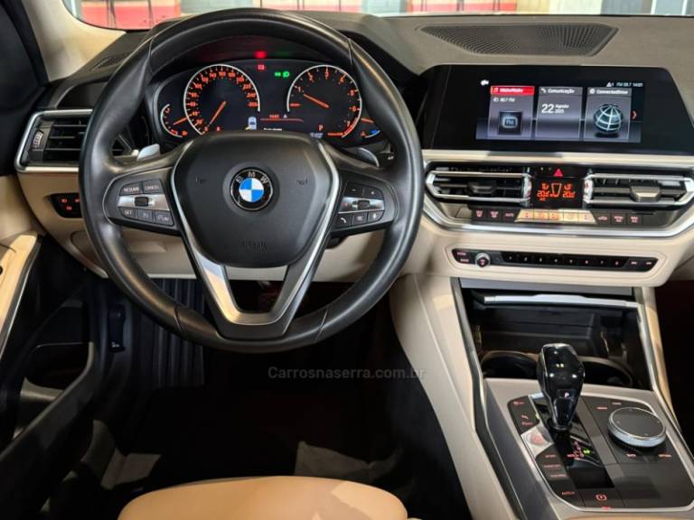 BMW - 320I - 2019/2020 - Branca - R$ 199.900,00