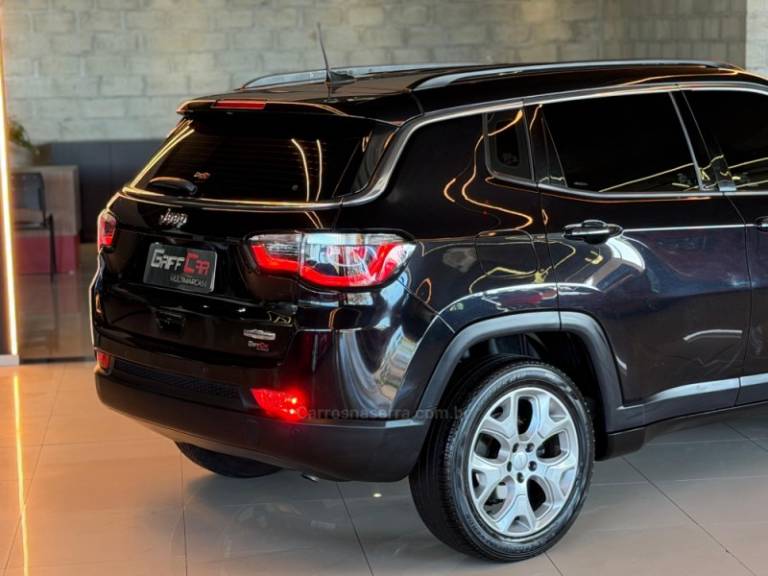 JEEP - COMPASS - 2021/2021 - Preta - R$ 108.900,00
