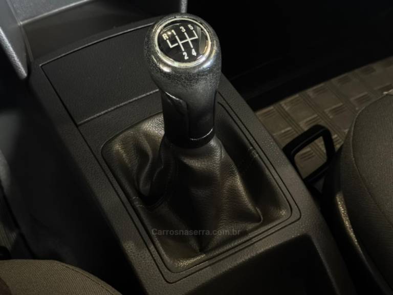 VOLKSWAGEN - POLO SEDAN - 2007/2007 - Prata - R$ 37.900,00