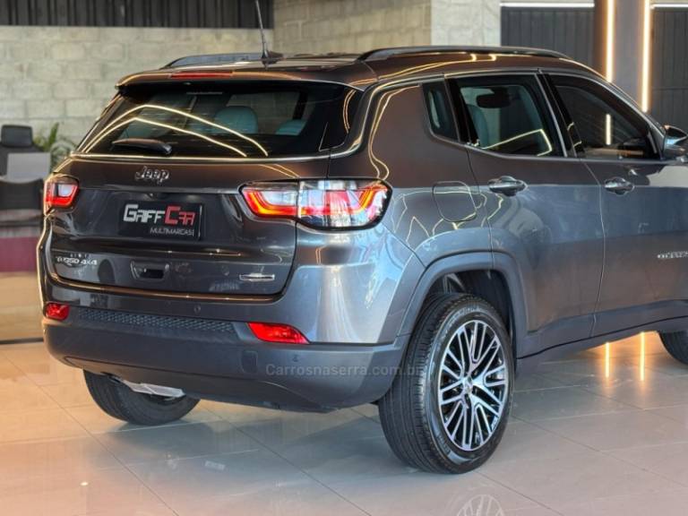 JEEP - COMPASS - 2021/2022 - Cinza - R$ 149.900,00