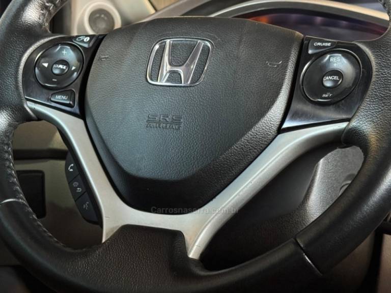 HONDA - CIVIC - 2013/2014 - Branca - R$ 68.900,00